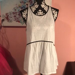 Fit and flare Express tank top